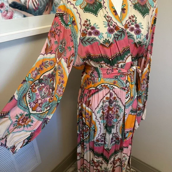 Zara Floral Maxi Dress in Pink, Cream & Mint - Picture 4 of 7